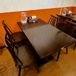 明るく開放的な店内にて、仲間と会話を楽しみながら本格インド・ネパール料理をご堪能いただけます◎