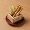 料理メニュー写真&nbsp;肉厚鶏やげんなんこつスパイシー揚げ/とうもろこしの磯辺揚げ/パリパリ黒チーズ揚げ
