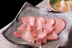低温調理 牛タン刺し