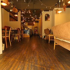 仕切り無しの最大65名様まで入れるので結婚式2次会等、色々なシーンにお使い下さい♪