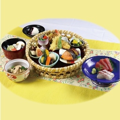 旬の食材をふんだんに楽しめる籠御膳