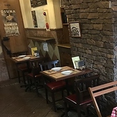 【電源・Wi-Fiあり】ノマドワークや打ち合わせにも。 カフェタイムには電源や無料Wi-Fiをご利用いただけます。静かなお席でお仕事をしたり、お集まりの際の打ち合わせにも非常に便利です。