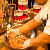 当店は本格シャルキュトリーの専門店