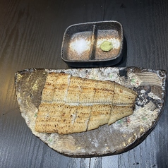 希々花 白焼き 並 半尾