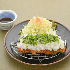ロースチーズかつ定食・ぽん酢おろしかつ定食 各