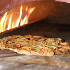 眼の前で調理！出来立て熱々をご提供致します