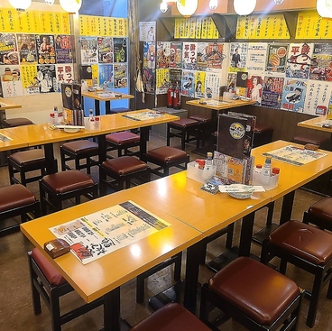 居酒屋 それゆけ!鶏ヤロー! 新宿西口店の雰囲気1