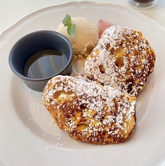 <イチ押し>フレンチトースト～リッチバニラアイス添え