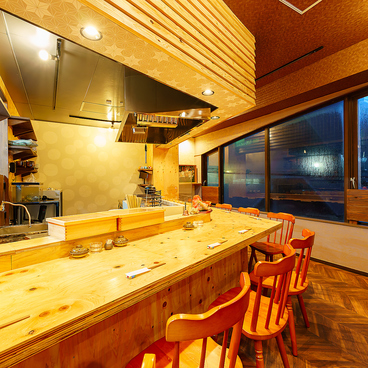 旬彩 炉ばた 貝楽の雰囲気1