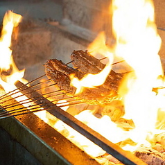 超高温の「地焼き」、青うなぎの真髄を味わう