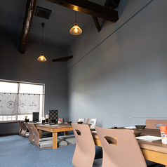 【2階貸切大歓迎】12～20名フロア貸切可能♪プライベートな宴会にぴったり！コースもオリジナルでご用意！お気軽にご相談ください◎※20名様の場合はお電話にてお問い合わせください！