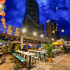 映えテラス×BBQ食べ放題＆ビアガーデン Laguna 新宿の写真