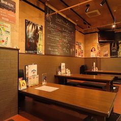 Dining Bar Isa ダイニングバーイサの雰囲気1