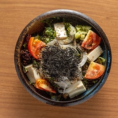 豆腐とトマトのサラダ