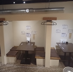 ボックス席。4名様までご利用可能。