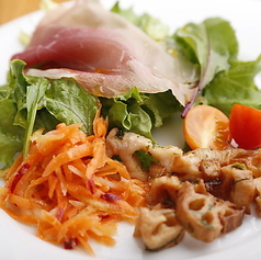 前菜盛り合わせ（一人前）