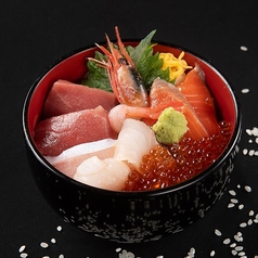 おまかせ海鮮丼