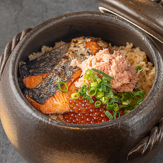 【個室完備】鮮魚×馬刺し 湊屋 新宿駅西口店のおすすめ料理1