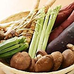 雪室熟成野菜など新潟県産の地野菜を数多く取り扱っております。