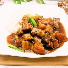 黒豚台湾魯肉飯 ルーローハン