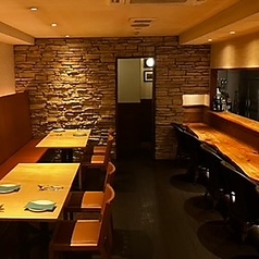 他のお客様とは距離をあけてご案内いたします。