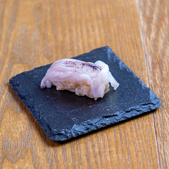 こはだ　/ イカゲソ　/　赤イカ　 其々1貫あたり