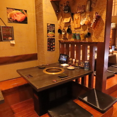 3名様向けの掘りごたつ席となっております。