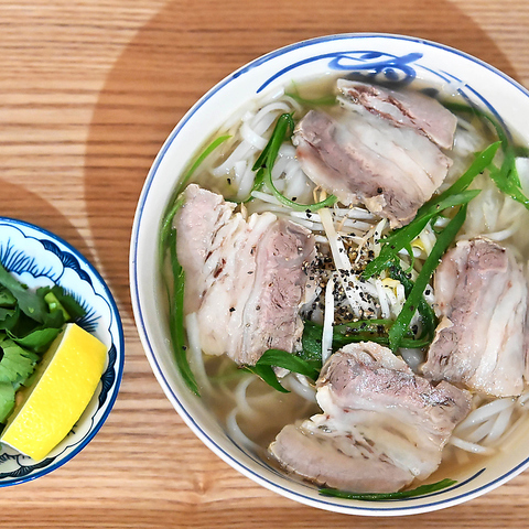 ドン・クェーの写真