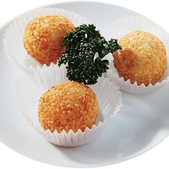 ごま団子（3個）/ ちまき（1個） 各