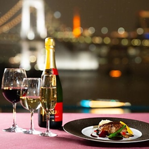 ザ コルトーナシーサイド台場の写真