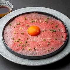 和牛飲めるユッケ