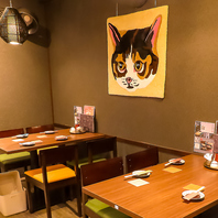 シックな店内で落ち着いた雰囲気