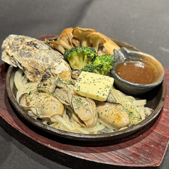 牡蠣の鉄板ステーキ