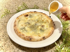 クワトロフォルマッジ