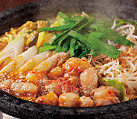 もつ鍋、ぬか炊きやとんちゃん焼き等、九州の幸を堪能！