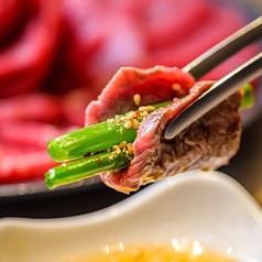 赤身焼肉のカリスマ 牛恋 池袋店の写真2