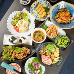 豊富なおばんざいメニューについつい目移り。一見さんも常連さんも、何回来ても楽しめる居酒屋です。