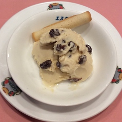 シェリー（約10年熟成）とレーズンのアイスクリーム