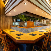 落ち着いた雰囲気のカウンター席はデートやサシ飲みにおすすめ！