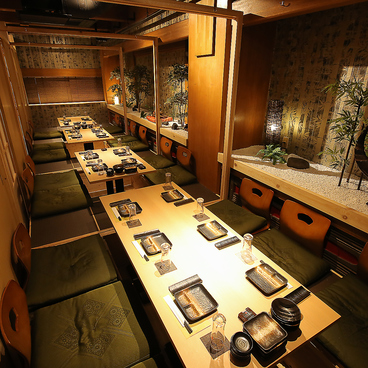 個室 肉割烹 牛若丸 高松瓦町店の雰囲気1