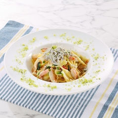 海と森の春風　しらすと金目鯛　春野菜のオイルリングイネ