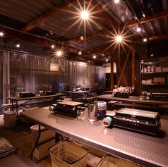 牡蠣ひよっこ商店銀山町店の雰囲気3