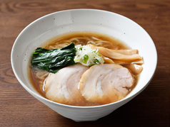 芳醇煮干しらーめん
