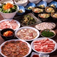 当店では、お得な焼肉と飲み放題が楽しめる定番コースから、A5仙台牛や贅沢土鍋ごはんが付いた極上コースまで、多彩なメニューをご用意しています。特別な日やカジュアルな集まりなど、シーンに応じてさまざまなコースをお楽しみいただけます。ぜひ、当店のコースメニューで、楽しいひとときをお過ごしください!