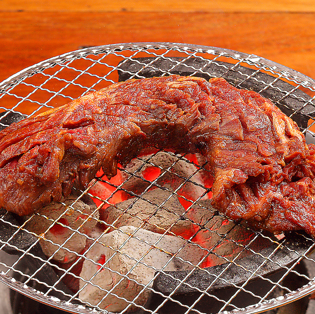 食べ飲み放題コースもご用意！柔らか生ラムやカルビなど、お肉を味わい尽くそう！焼肉三昧で満足度◎