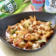 本場韓国の家庭の味と温かい手作りの心