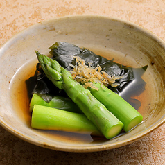 煮野菜　道南アスパラと生わかめ