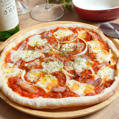 【ピザ】パンチェッタとモッツアレラのピザ
