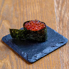 いくら軍艦　/　括煮穴子　其々1貫あたり