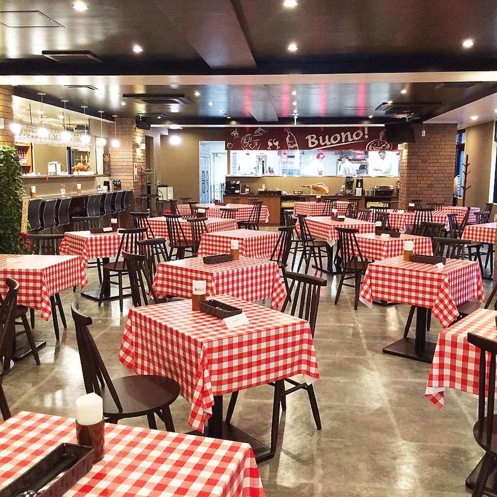 広々とした店内は大人数のパーティーに♪着席最大120名！貸切もOK♪